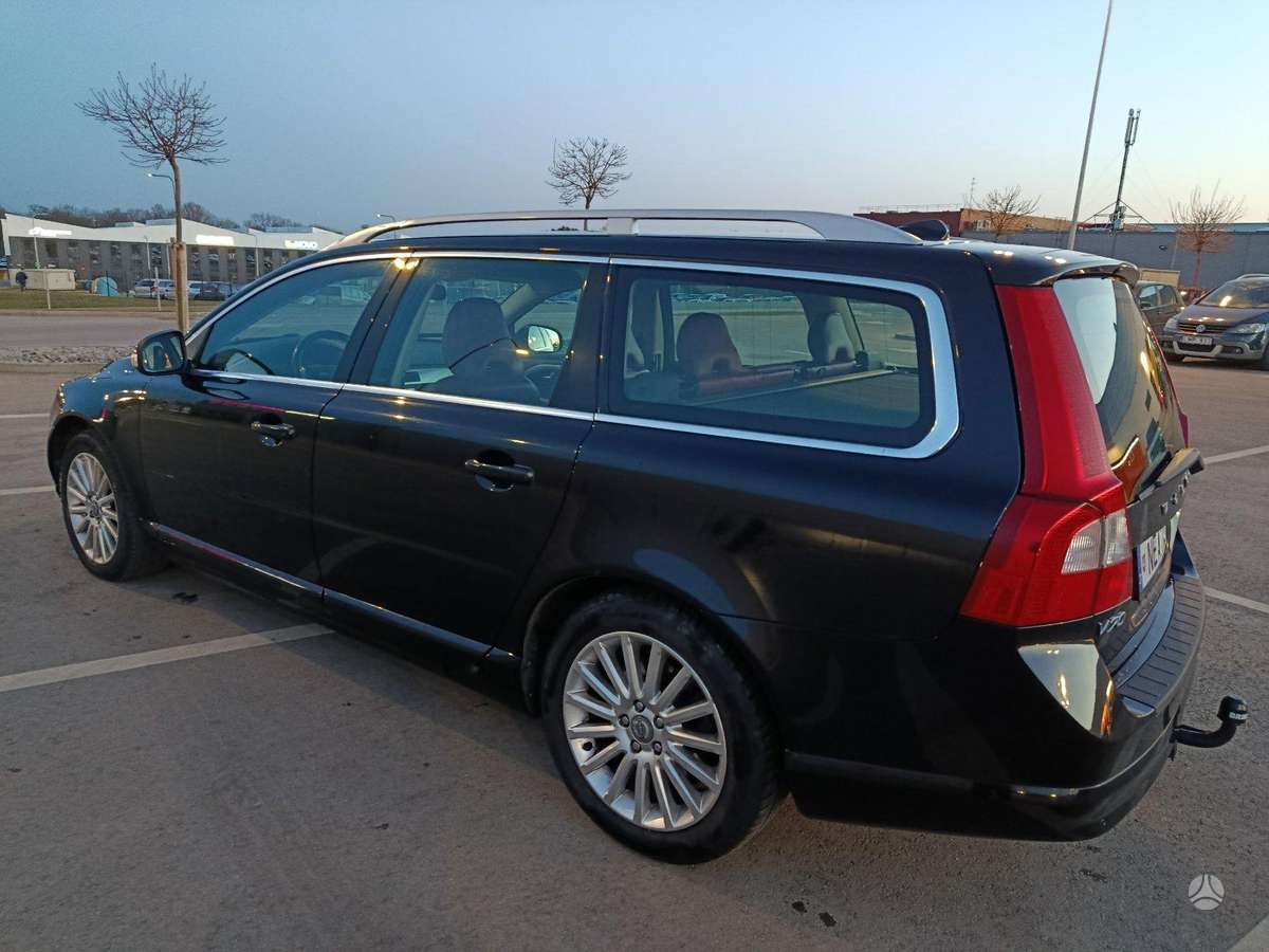 Volvo V70, 2.0 l., Универсал