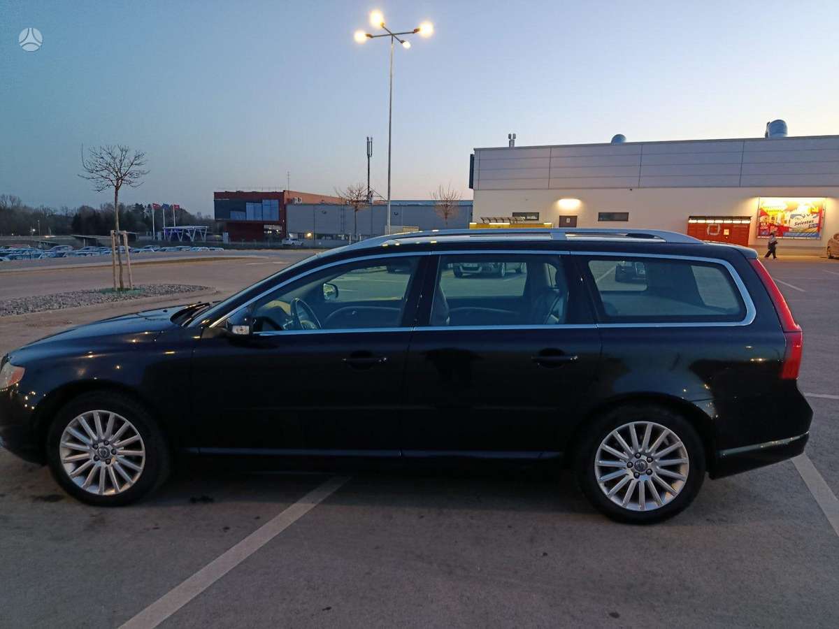 Volvo V70, 2.0 l., Универсал