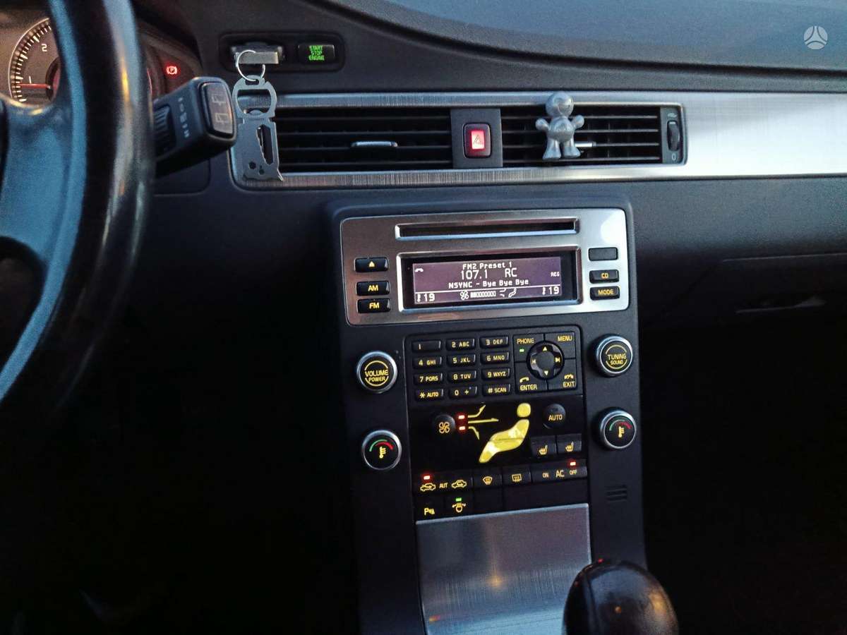 Volvo V70, 2.0 l., Универсал