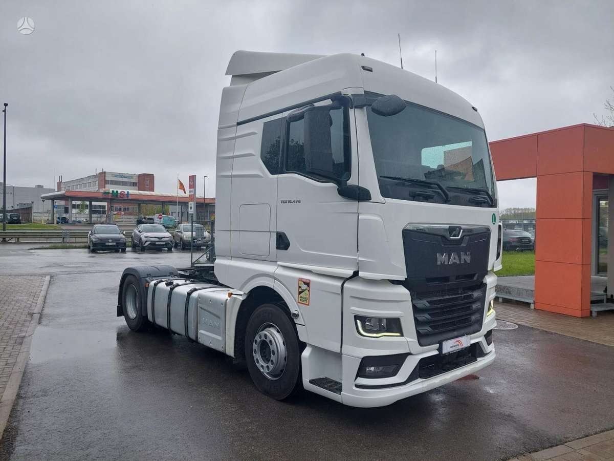 MAN TGX 18.470, double sleeper