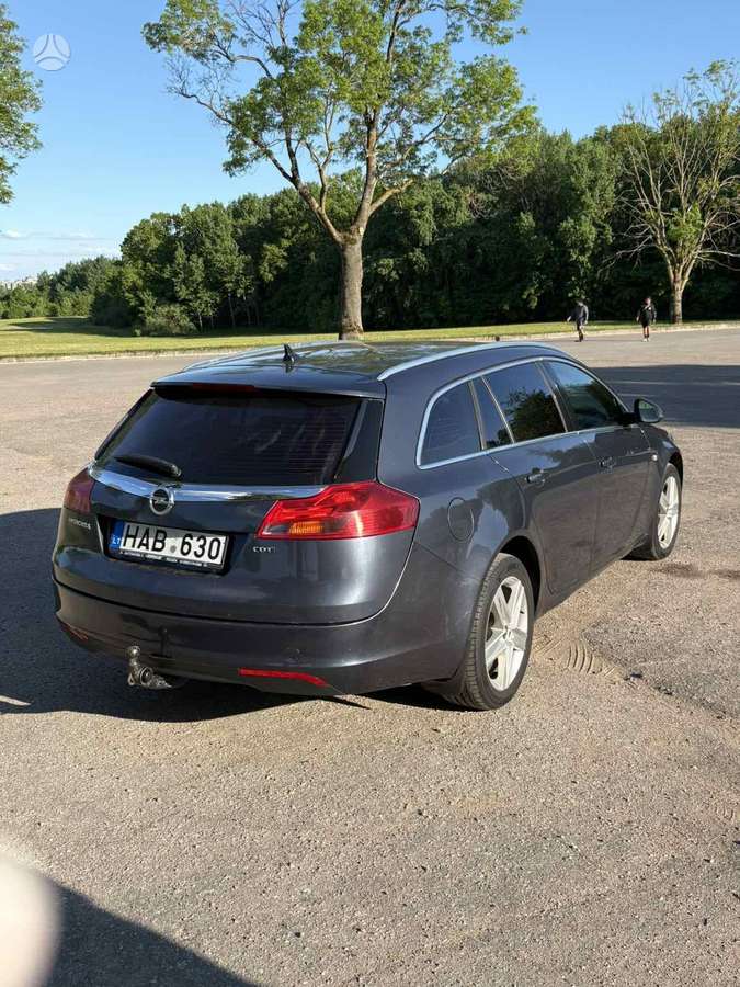Opel Insignia, 2.0 l., Универсал