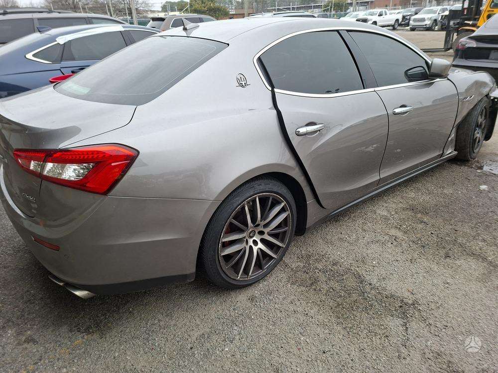 Maserati Ghibli