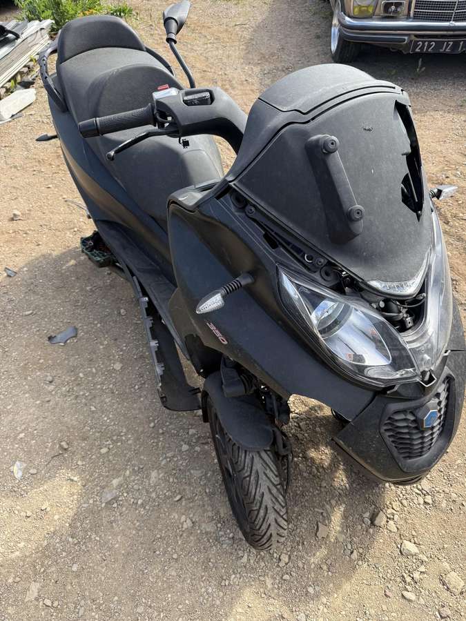 Piaggio MP3 350cc, мотороллеры / мопеды