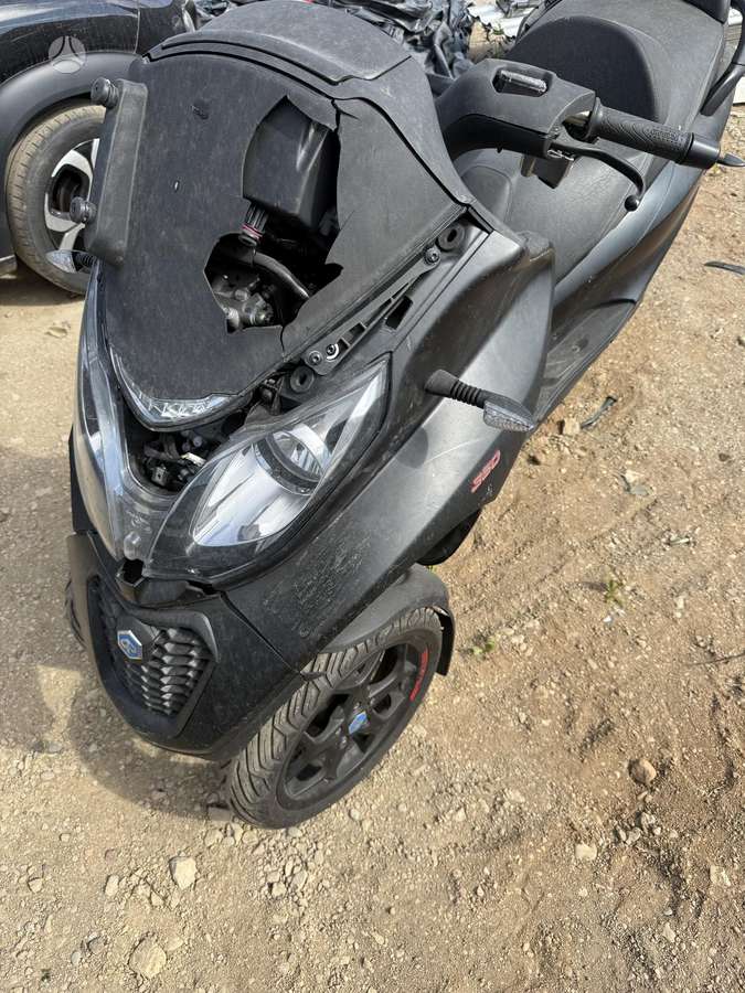 Piaggio MP3 350cc, мотороллеры / мопеды
