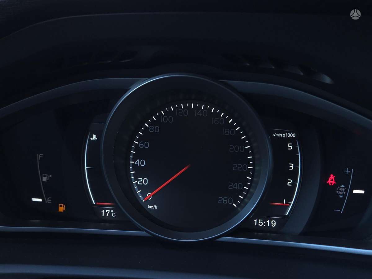 Volvo V40, 2.0 l., hečbekas