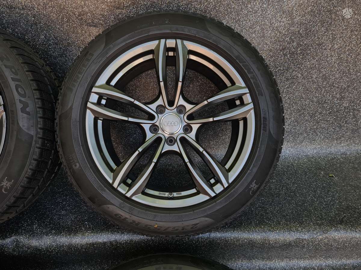 Audi Q5 SU PADANGOM, легкосплавные , R19