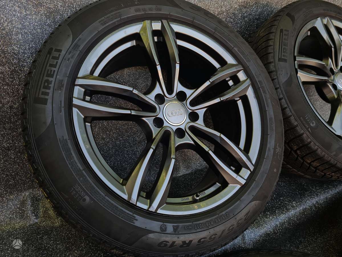 Audi Q5 SU PADANGOM, легкосплавные , R19