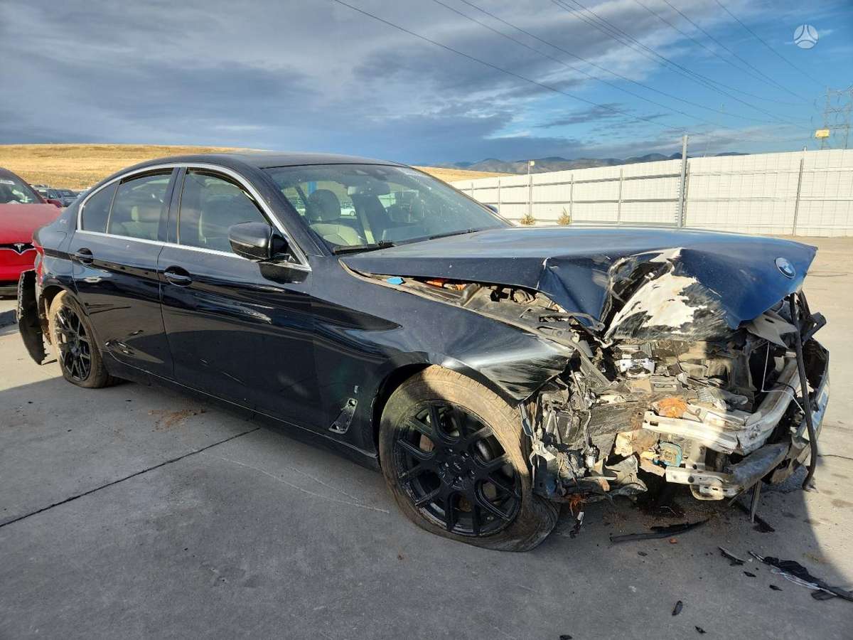 BMW 530