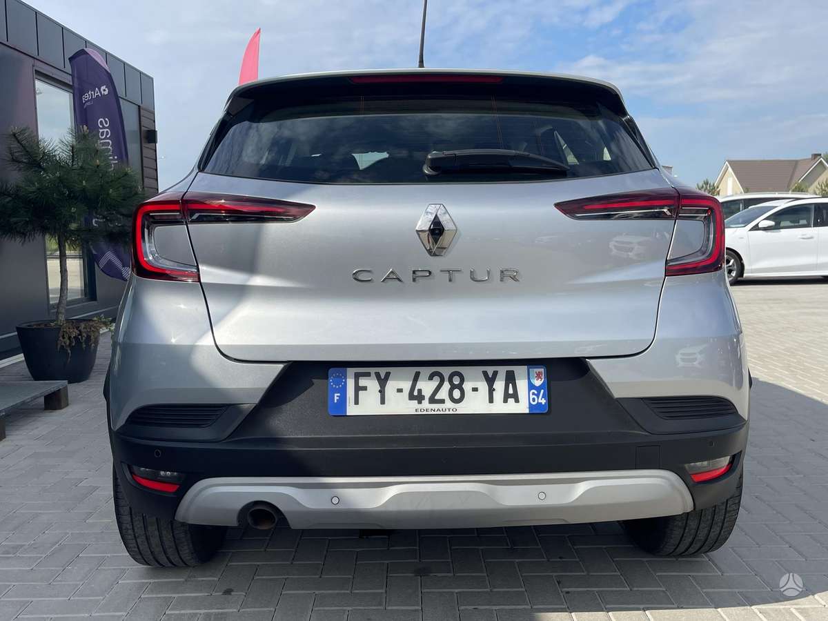Renault Captur, 1.5 l., off-road / crossover