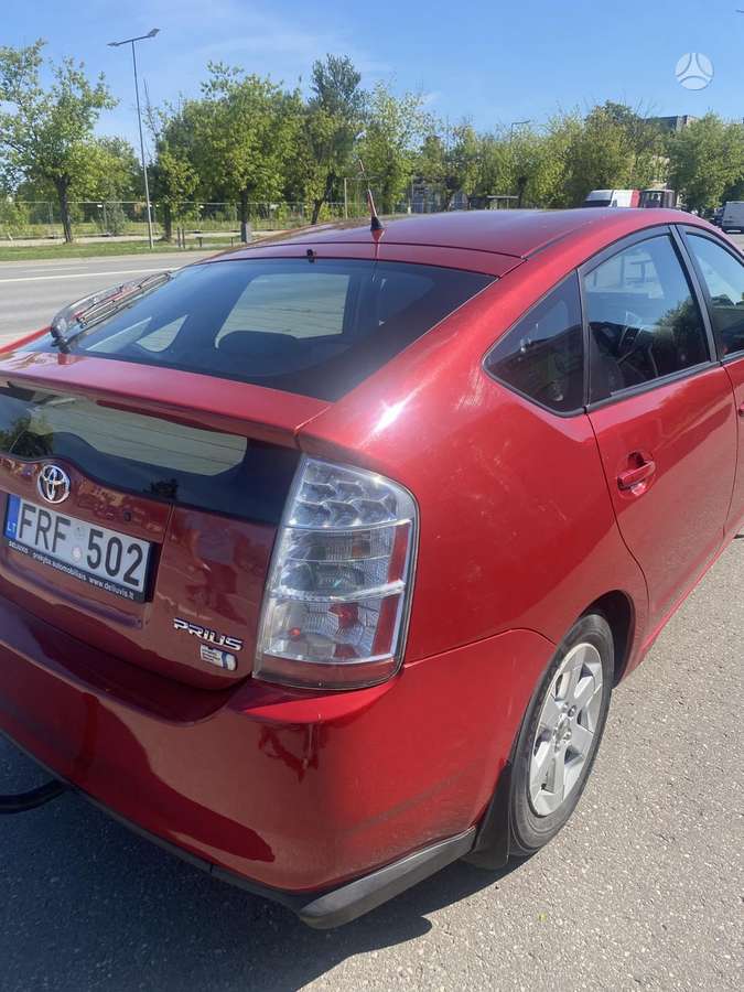 Toyota Prius - 7