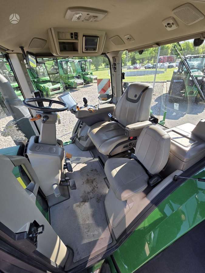 John Deere 7R310, тракторы
