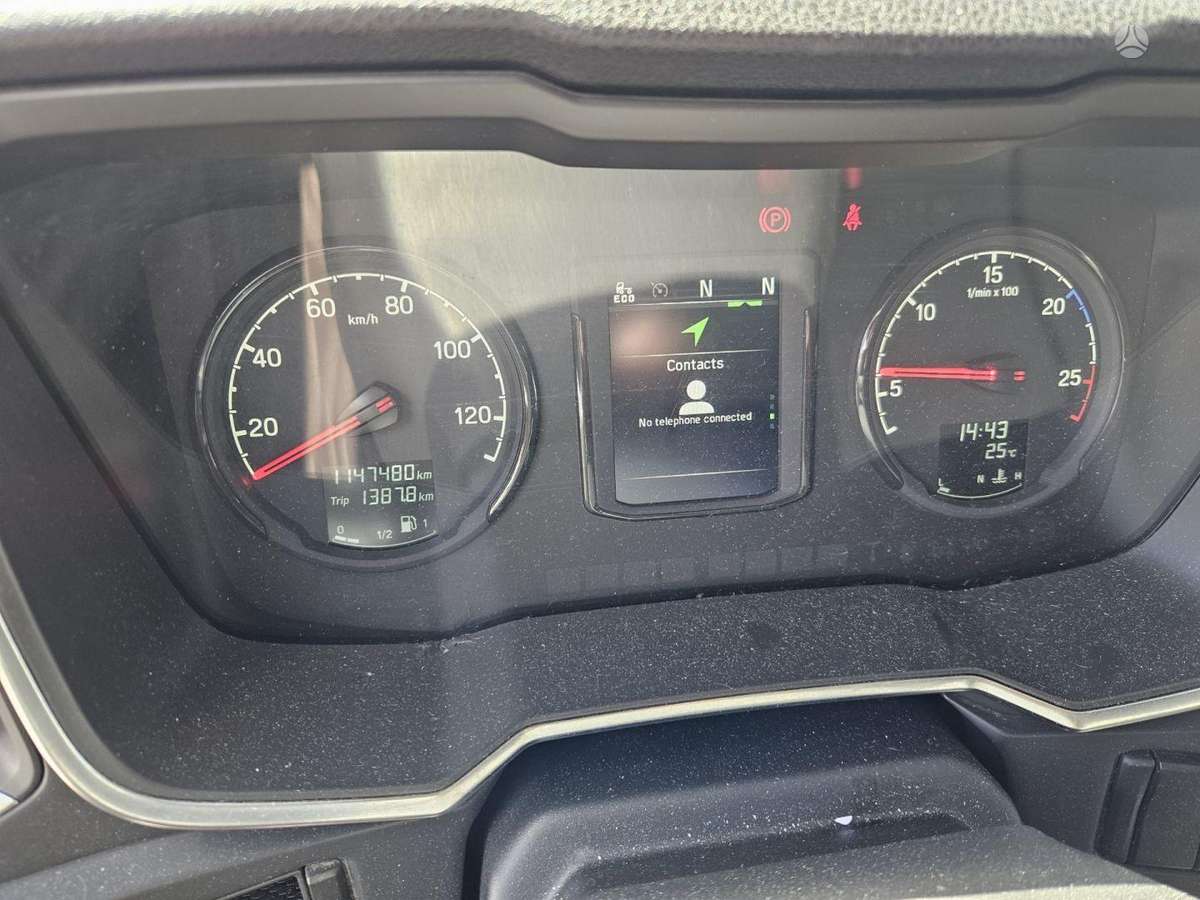 Scania R450 MEGA, 2 miegamosios vietos