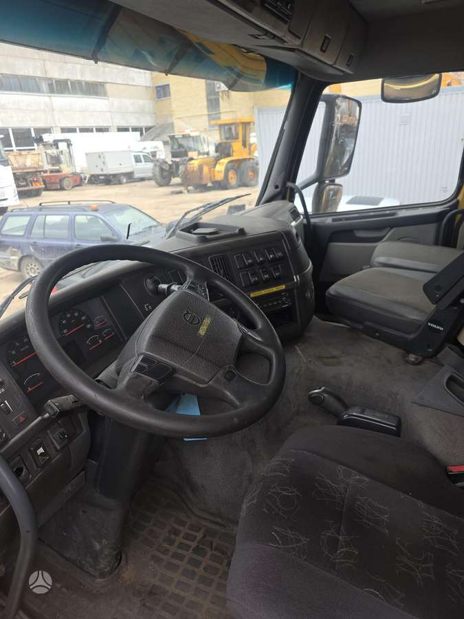 Volvo FM 420, самосвалы