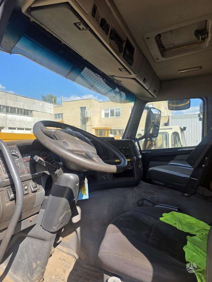 Volvo FM 420, самосвалы