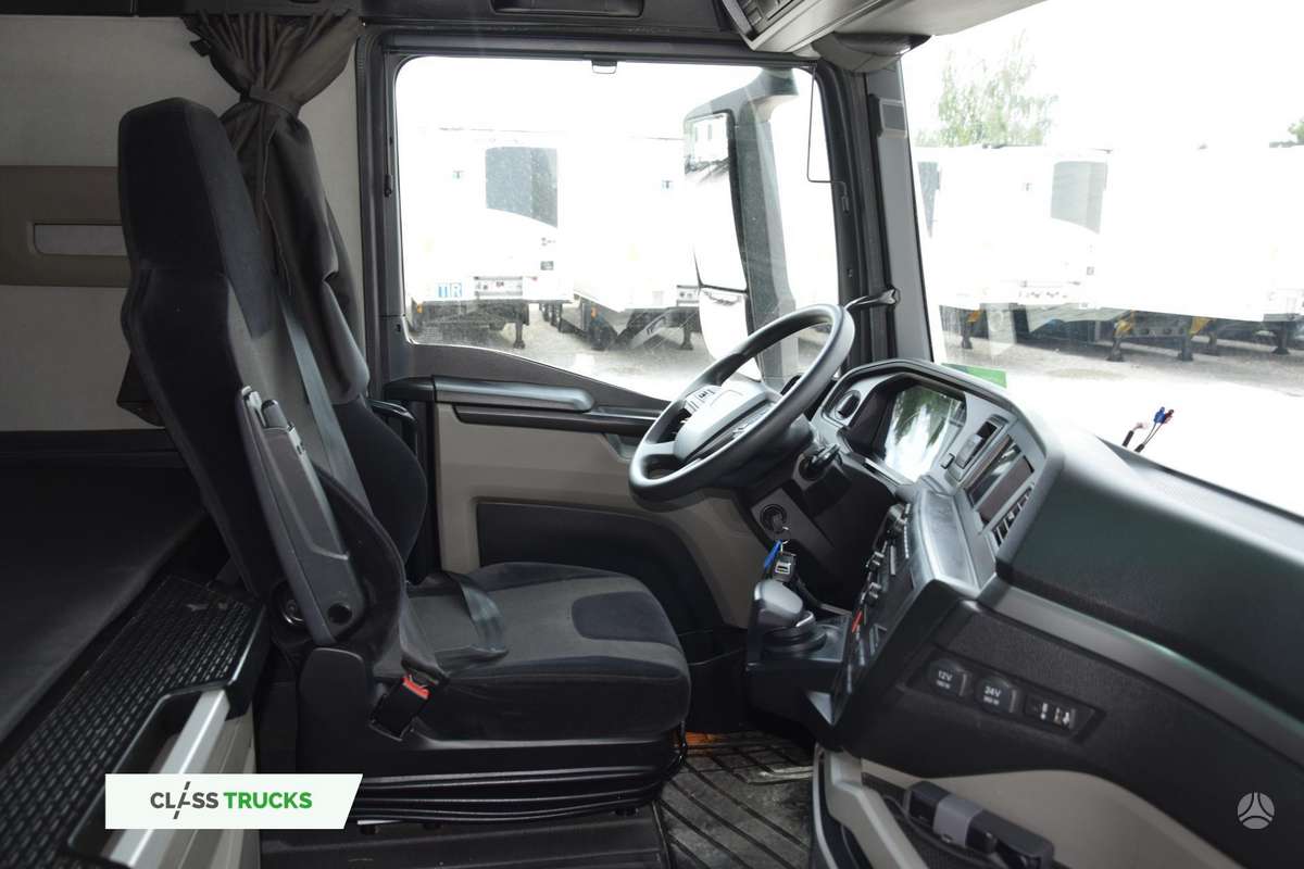 MAN TGX 18.470 GX, double sleeper