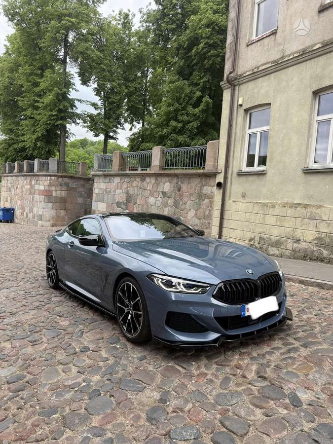 BMW 840, 3.0 l., Седан