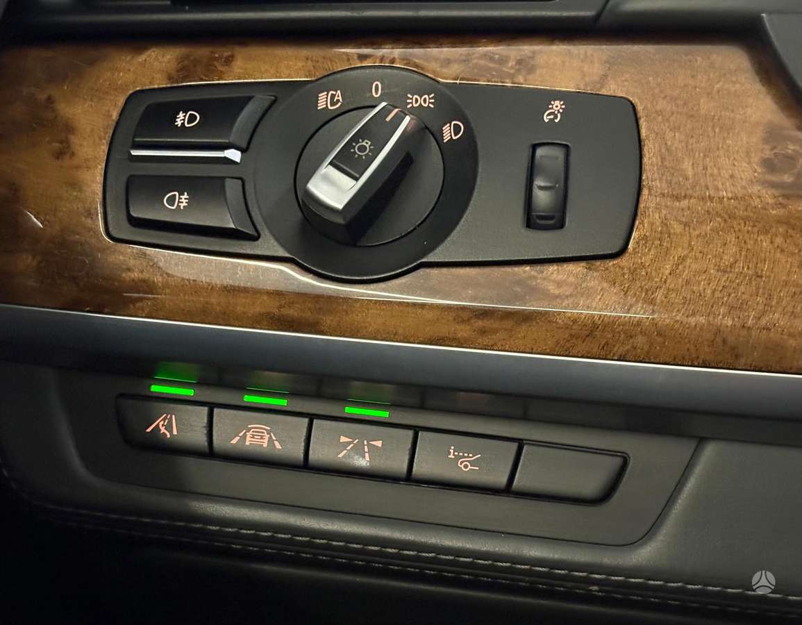 BMW 740, 3.0 l., Седан