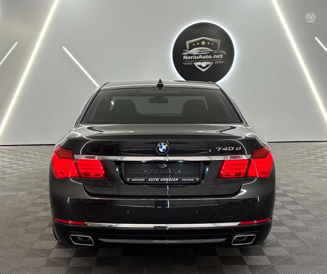 BMW 740, 3.0 l., Седан