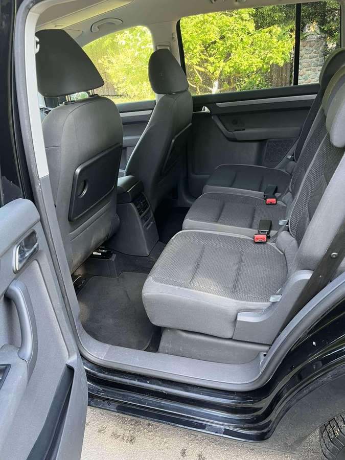 Volkswagen Touran - 7