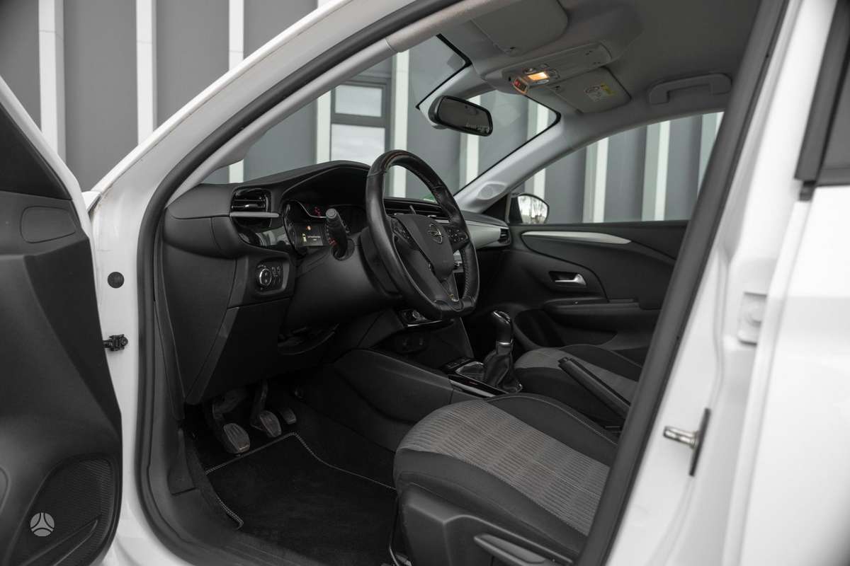 Opel Corsa, 1.2 l., Хэтчбек