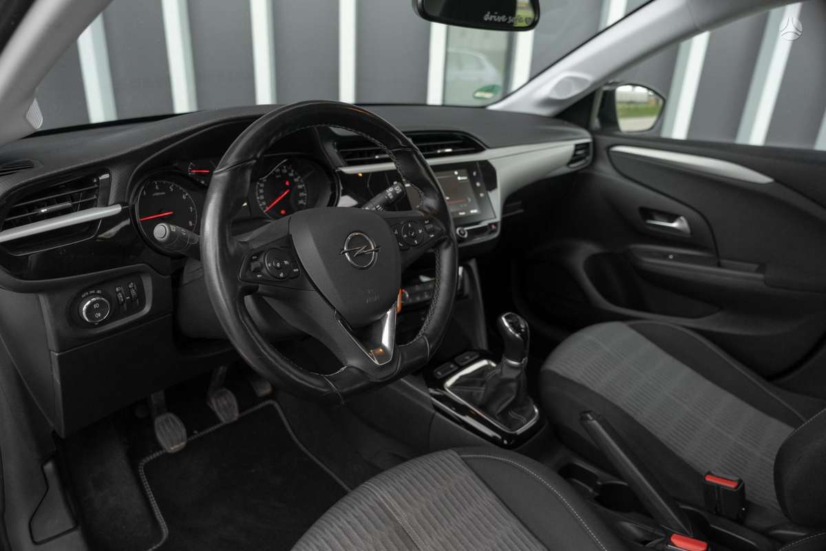 Opel Corsa, 1.2 l., Хэтчбек