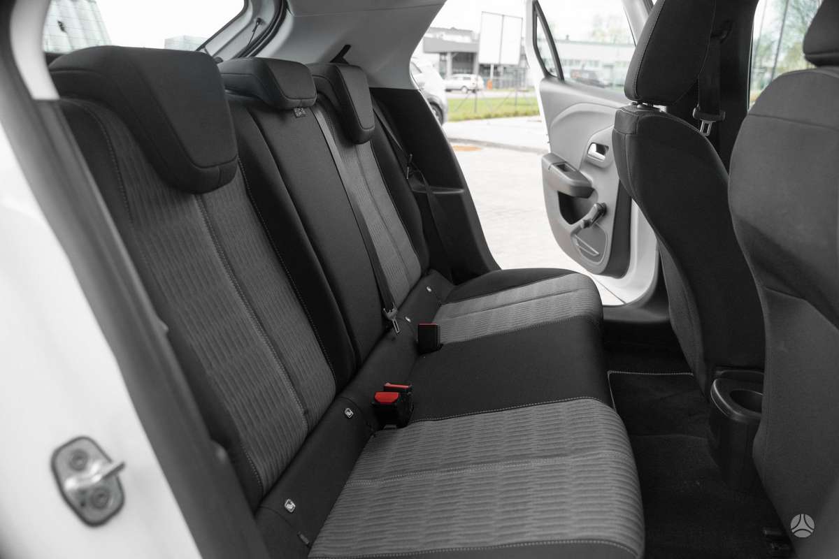 Opel Corsa, 1.2 l., Хэтчбек