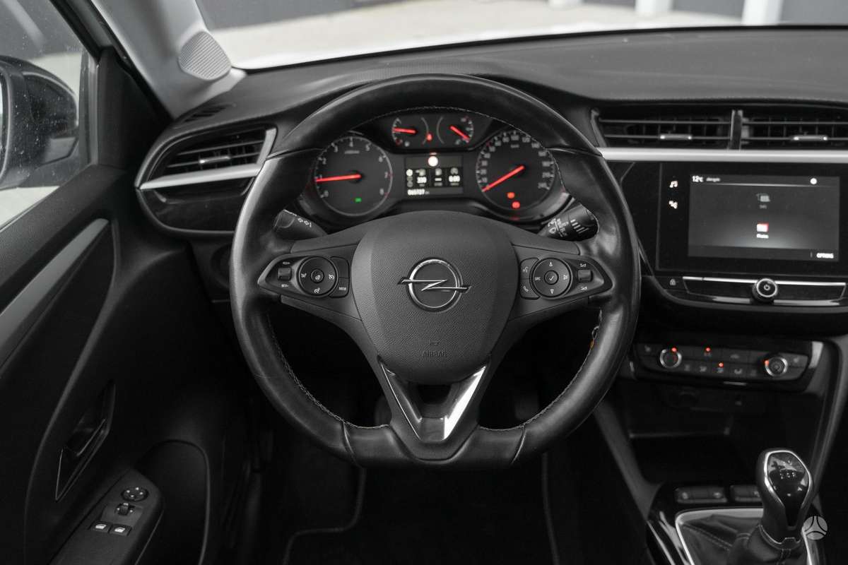 Opel Corsa, 1.2 l., Хэтчбек