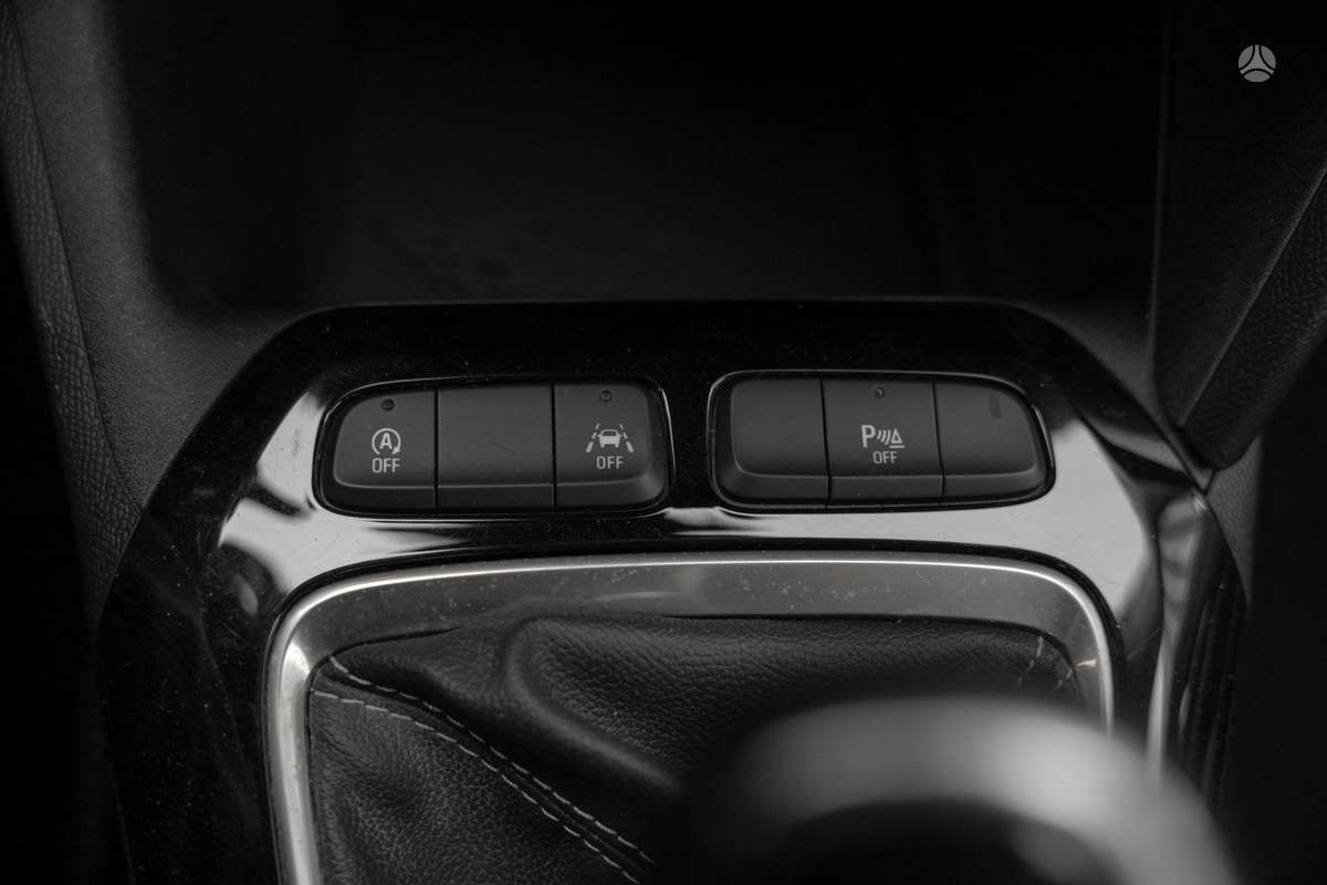 Opel Corsa, 1.2 l., Хэтчбек