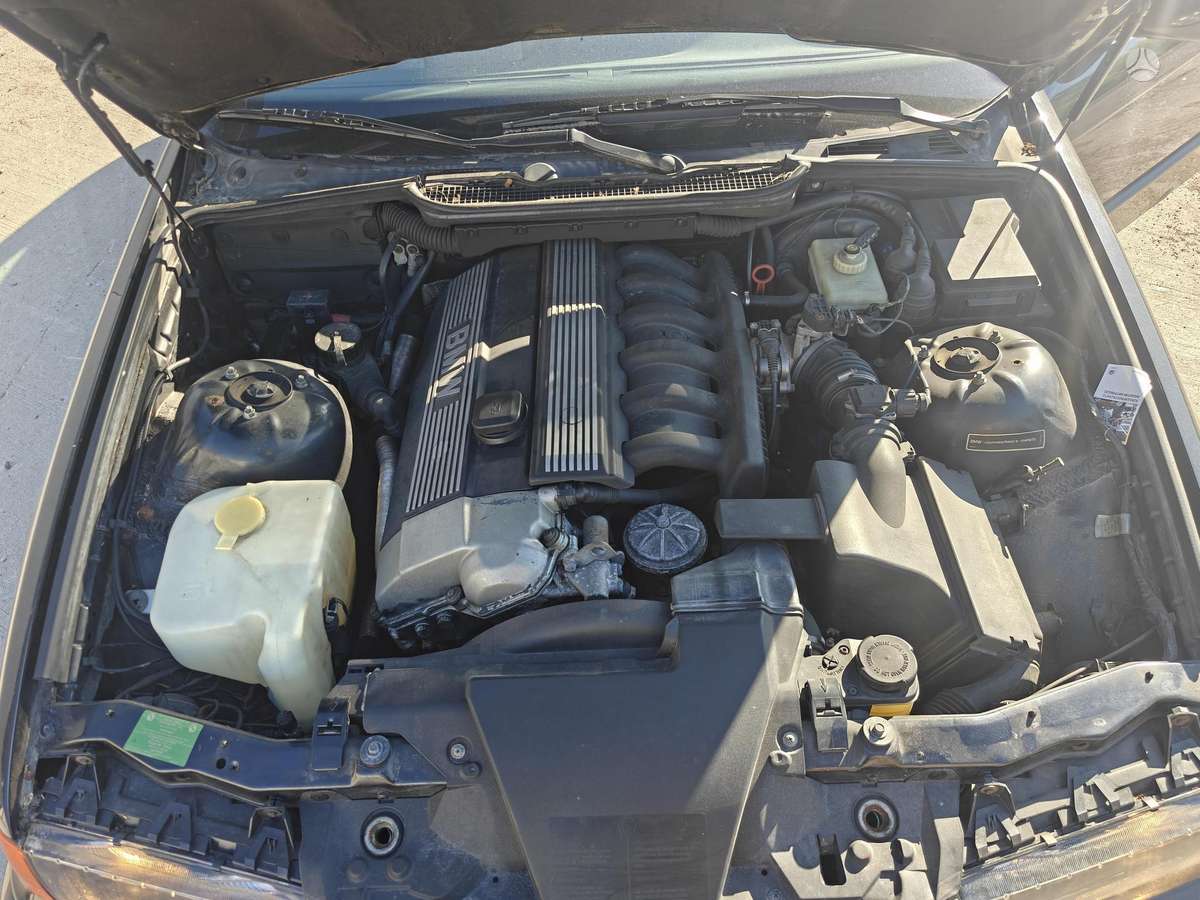 BMW 320, 2.0 l., Универсал