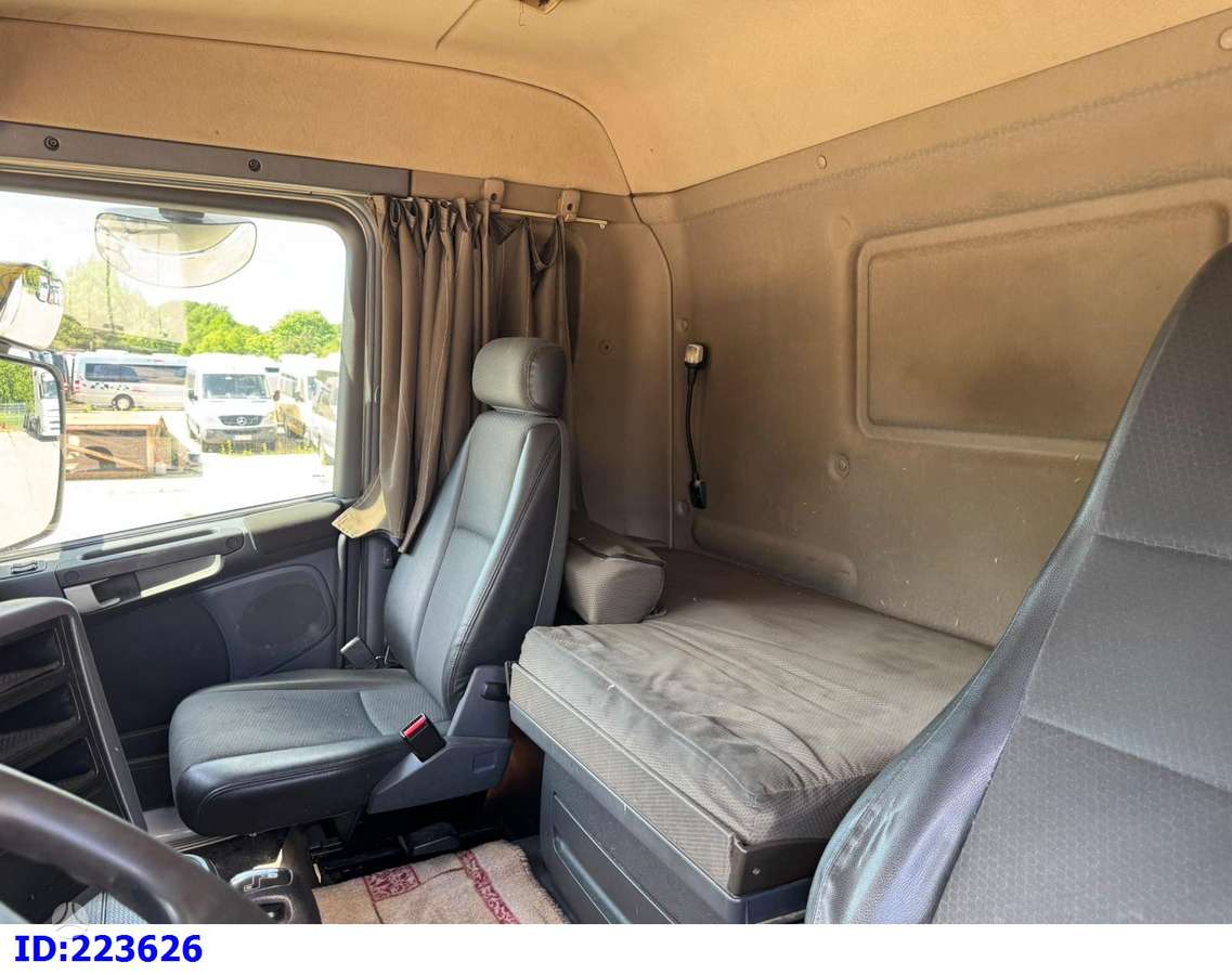 Scania R410 4x2 Manual Hydraulic, single sleeper