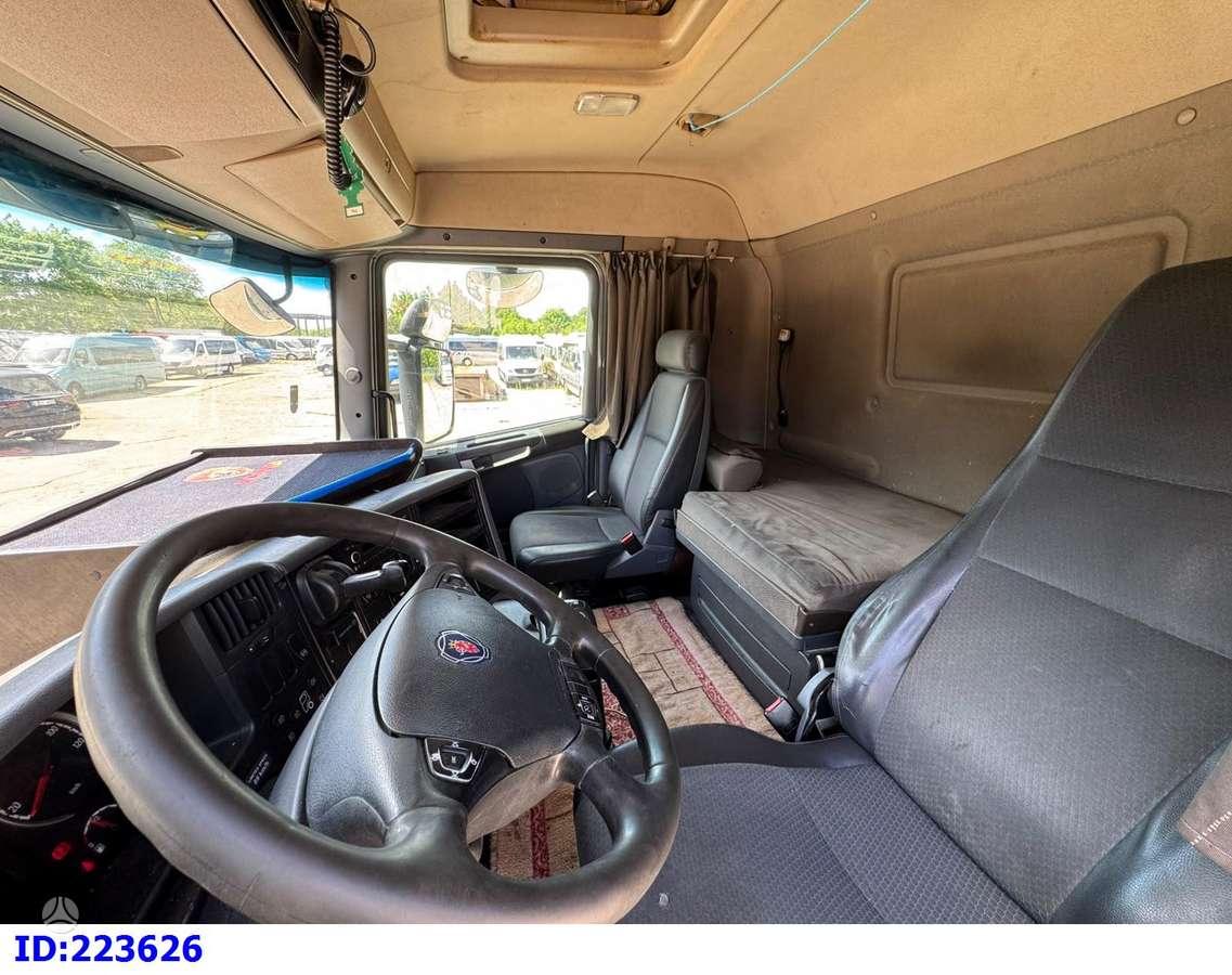 Scania R410 4x2 Manual Hydraulic, single sleeper