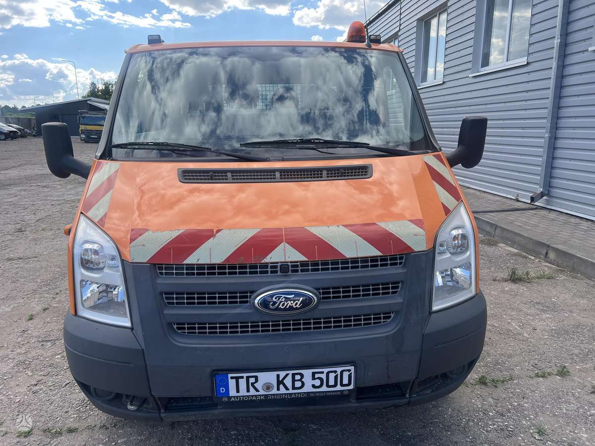 Ford Transit, savivarčiai