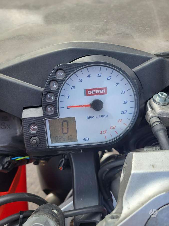 Derbi GPR 125cc, мотороллеры / мопеды