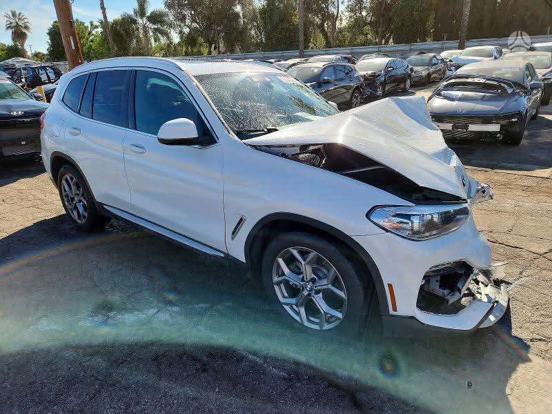 BMW X3 Usa dalimis