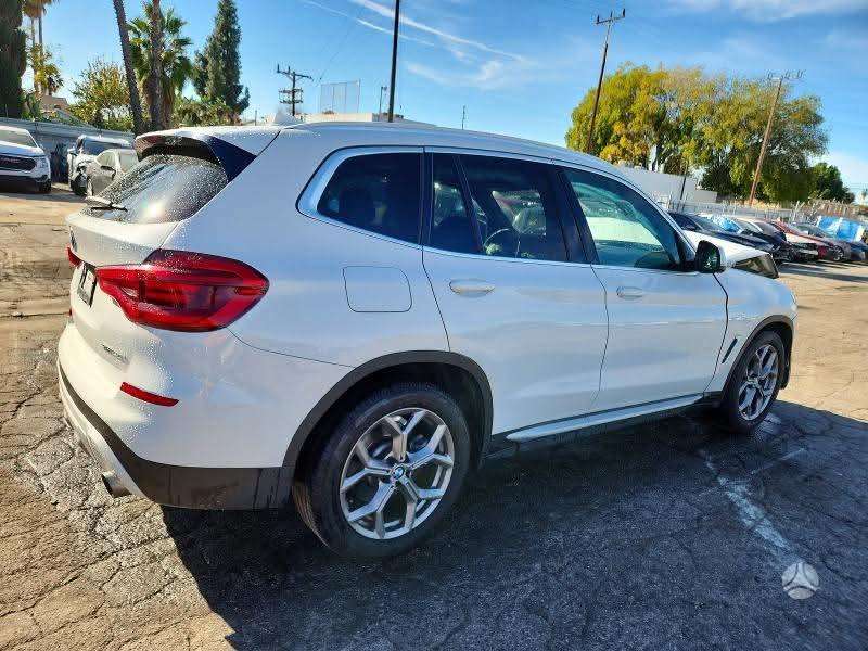 BMW X3 Usa dalimis