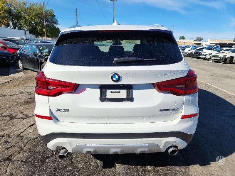 BMW X3 Usa dalimis