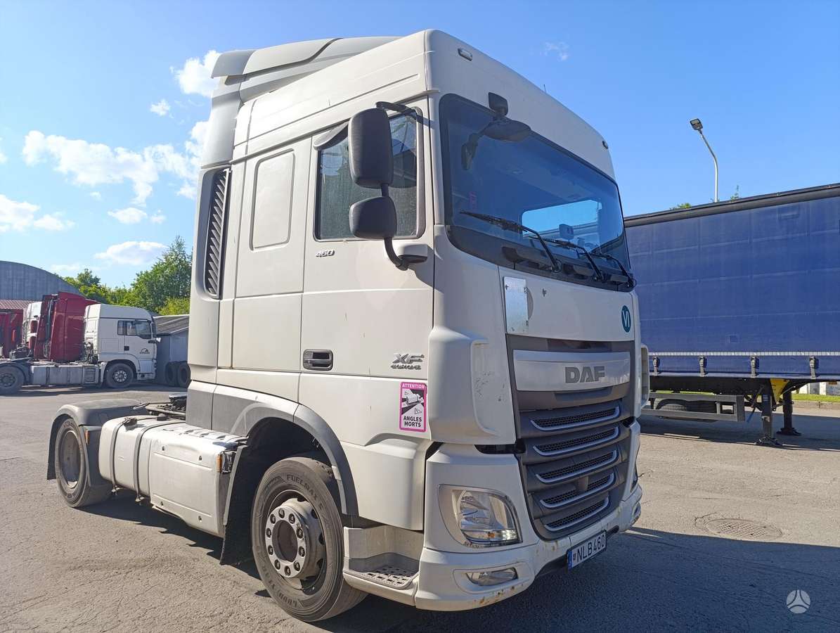 DAF XF 460 FT, 2 miegamosios vietos