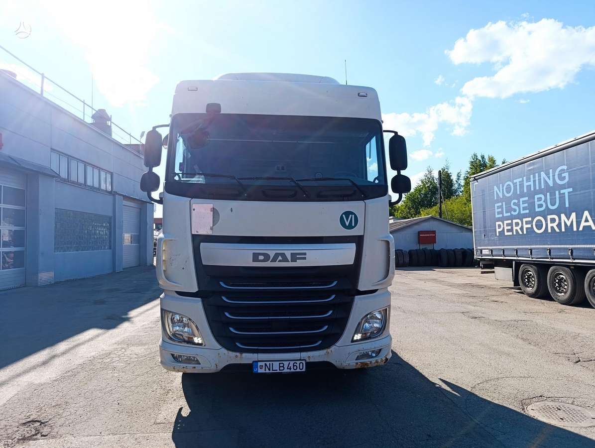 DAF XF 460 FT, 2 miegamosios vietos