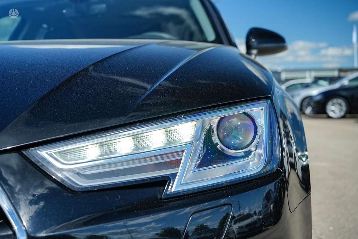 Audi A4, 2.0 l., Универсал