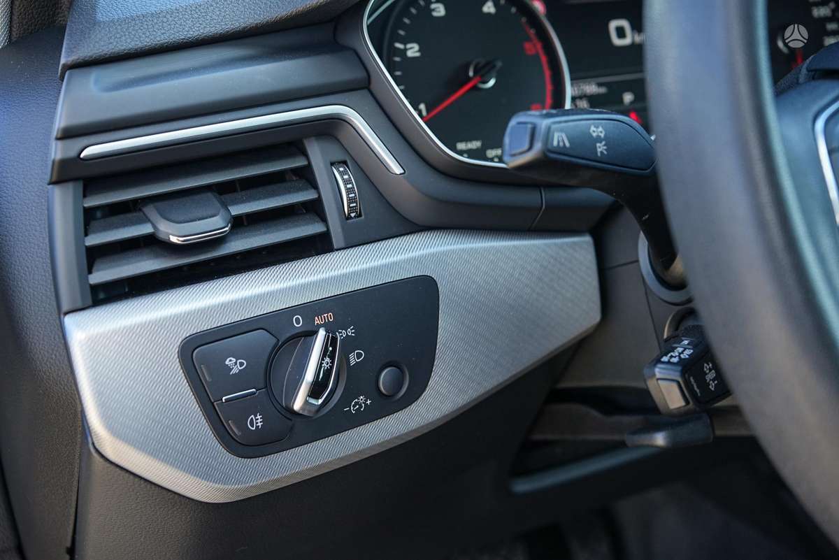 Audi A4, 2.0 l., Универсал