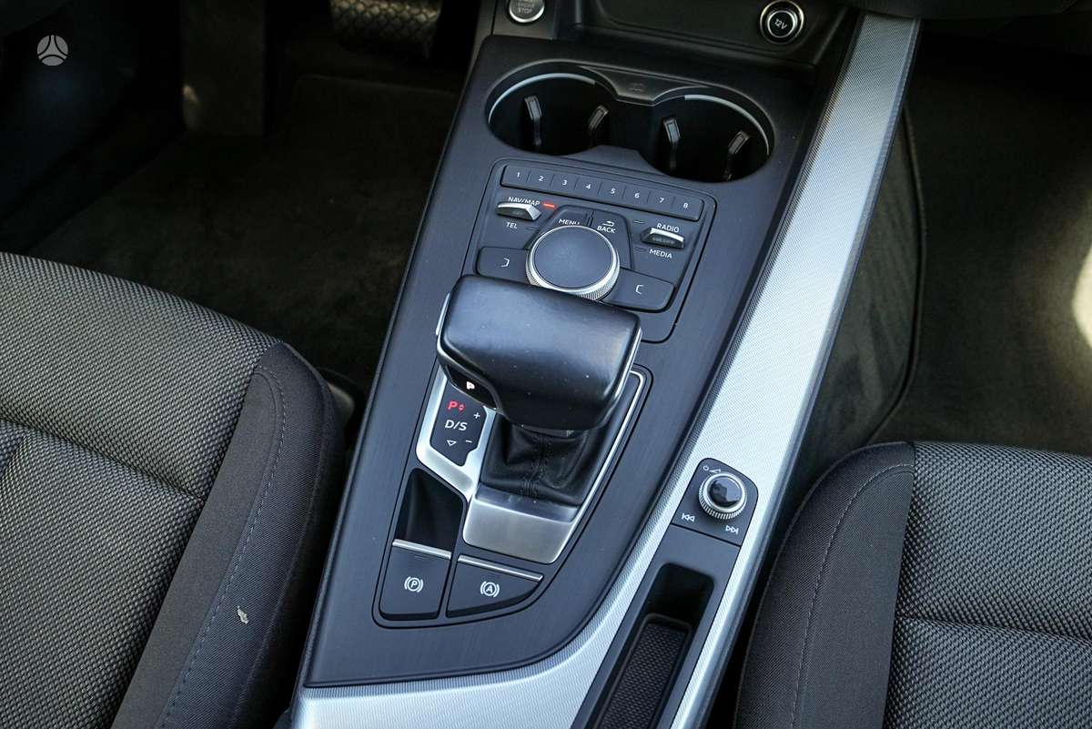 Audi A4, 2.0 l., Универсал