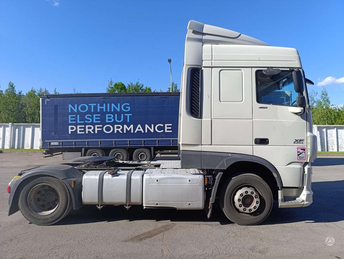 DAF XF 460 FT, 2 miegamosios vietos