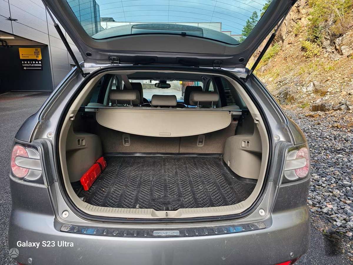 Volvo V70, 1.6 l., wagon