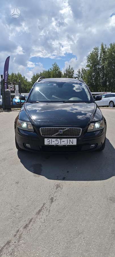 Volvo V50 - 3