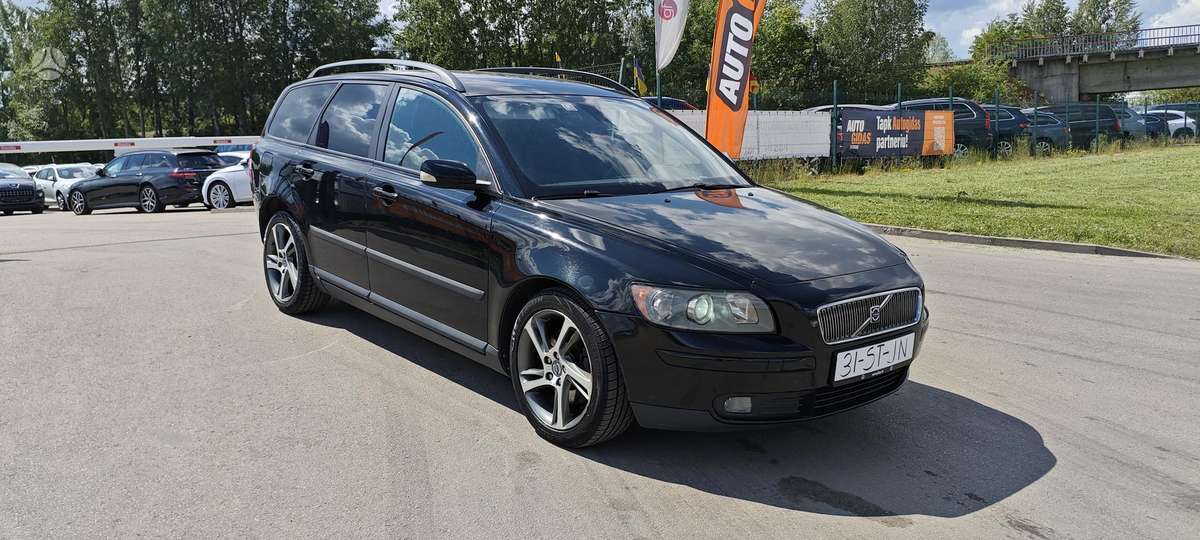 Volvo V50 - 4