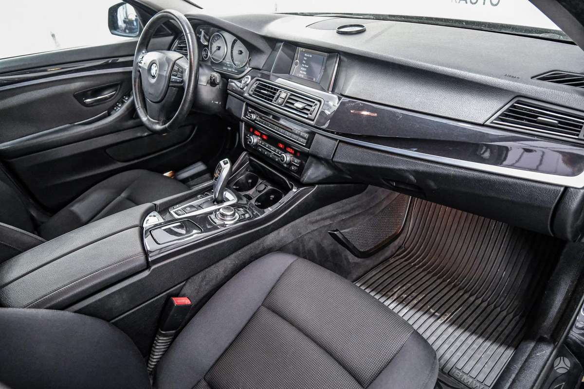 BMW 520, 2.0 l., universalas