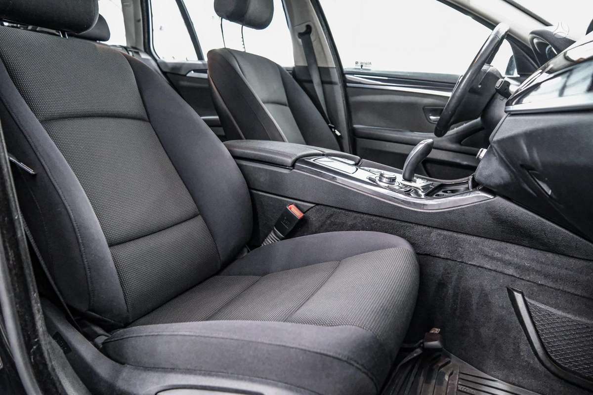 BMW 520, 2.0 l., universalas
