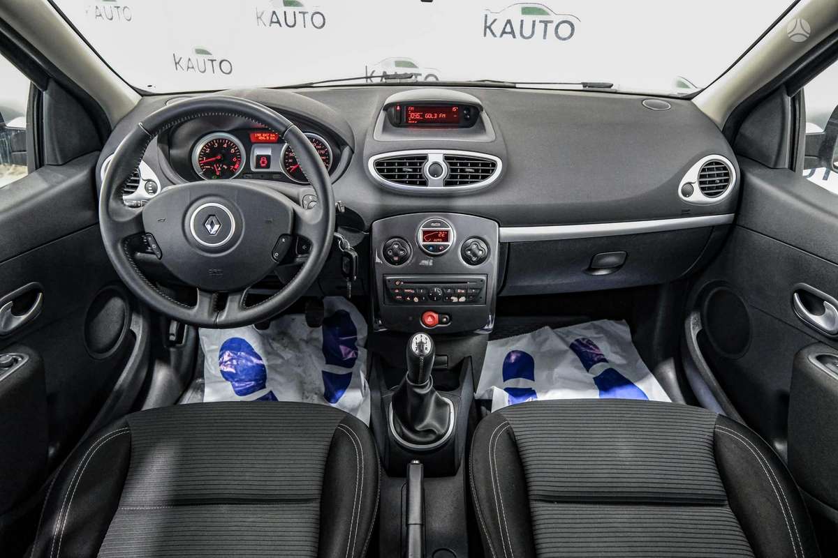 Renault Clio, 1.2 l., hatchback