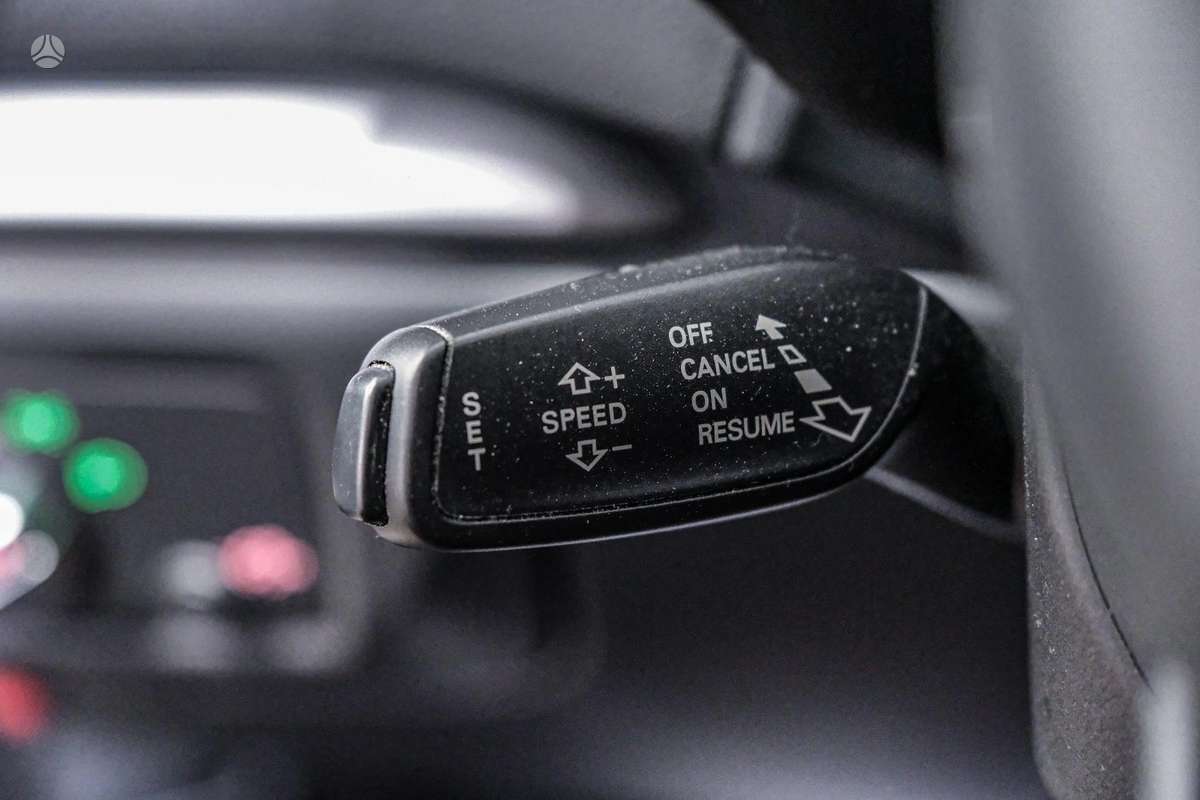 Audi A3, 1.6 l., Хэтчбек