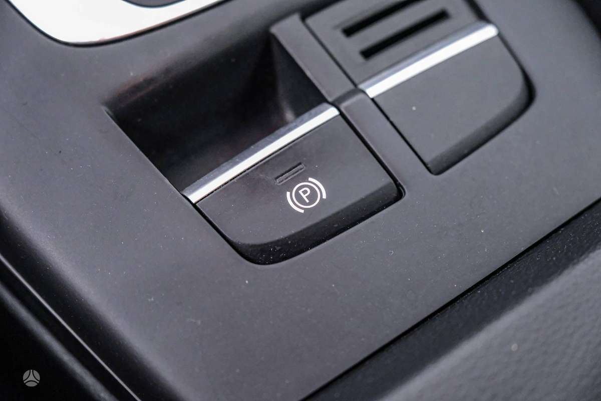 Audi A3, 1.6 l., Хэтчбек